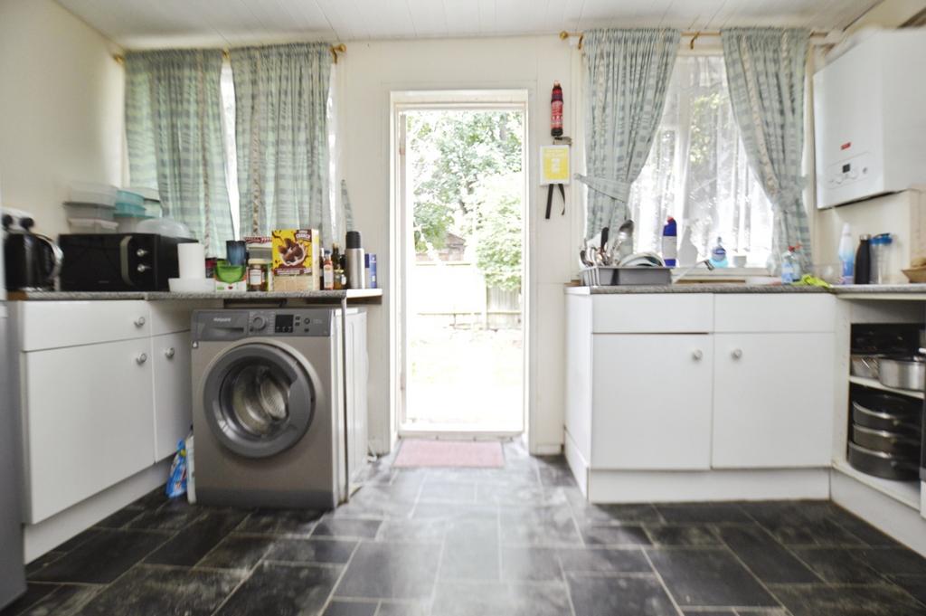 Utility room, utility