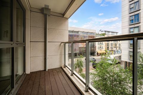 Courtyard Apartments, 3 Avantgarde Place, E1
