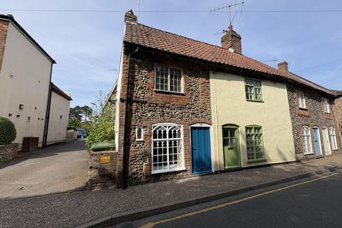 1 bedroom end of terrace house for sale, 18 Station Road, Holt, Norfolk NR25 6BS
