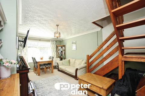 undefined, Shirdale Close, Maesycwmmer, Hengoed