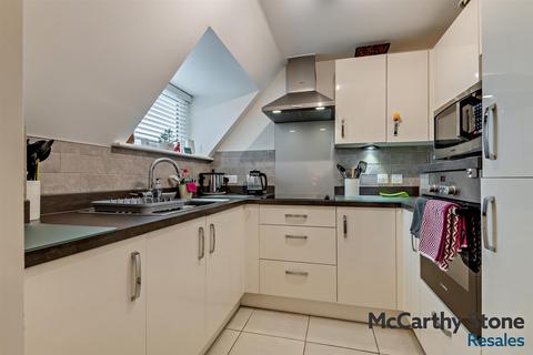 2 bedroom apartment for sale, Meadowsweet Place, Spa Road, Melksham, SN12 7GW