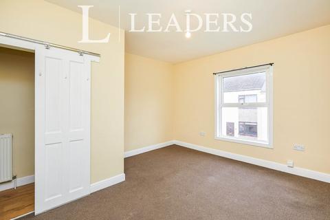 3 bedroom semi-detached house to rent, South Street, Riddings, DE55