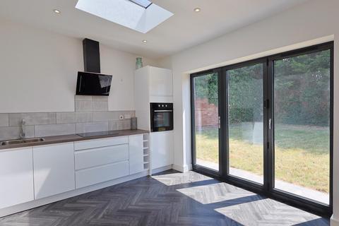2 bedroom flat to rent, Hayton Green, Coventry CV4