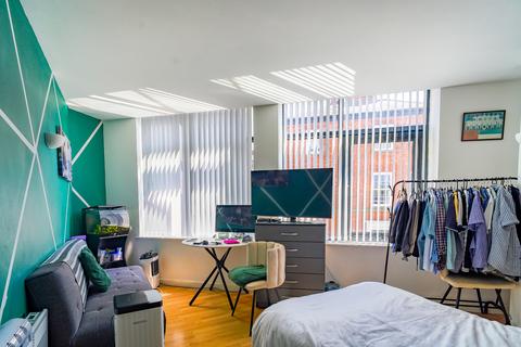 Studio for sale, York Place, Leeds LS1