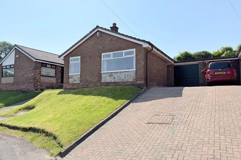 2 bedroom detached bungalow for sale, Oak Tree Crescent, Stalybridge, SK15 2HQ