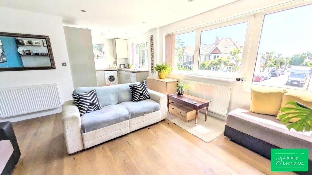 Apartment in London, London Borough of Barnet - View 3