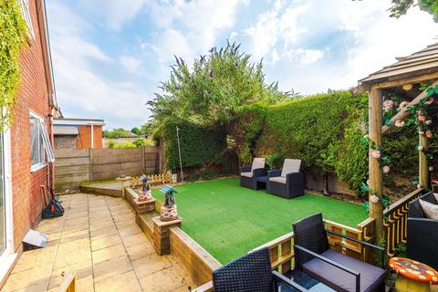 4 bedroom detached house for sale, Windsor Road, Ashton-In-Makerfield, WN4