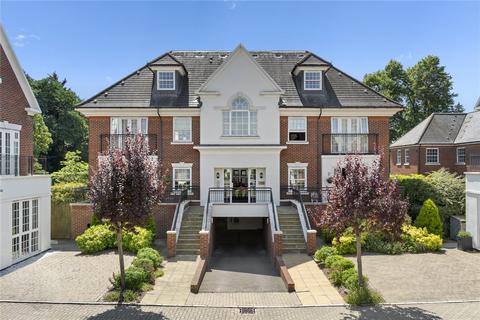 3 bedroom penthouse for sale, White Lion Gate, Cobham, KT11
