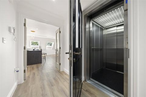 3 bedroom penthouse for sale, White Lion Gate, Cobham, KT11