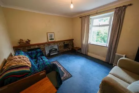 4 bedroom farm house for sale - View 4