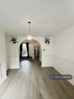 2 bedroom terraced house to rent – pohled 3