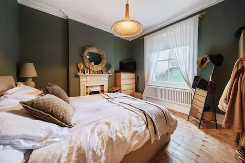 2 bedroom property to rent - View 2