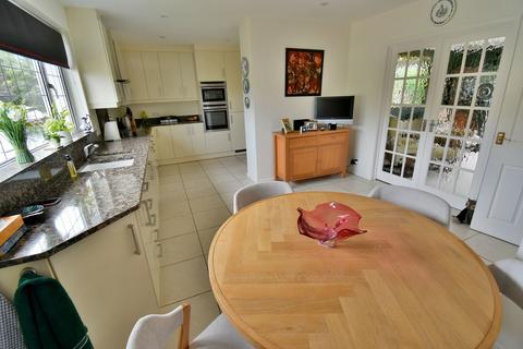 3 bedroom detached bungalow for sale, Berkley Avenue, West Parley, Ferndown, BH22
