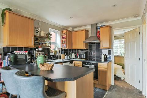 1 bedroom flat for sale, Rosemary Gardens, Poole, Dorset, BH12