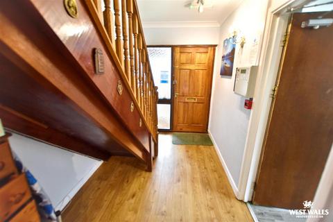 5 bedroom detached bungalow for sale, Bryn Road, St. Davids, Haverfordwest