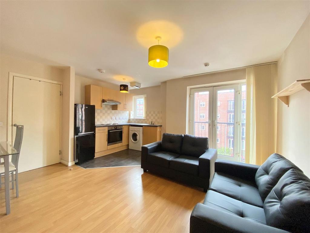 Apartment in Salford, Weaste - View 2