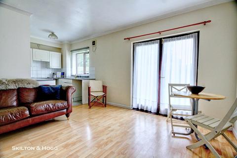1 bedroom flat for sale, Primrose Hill, Daventry NN11
