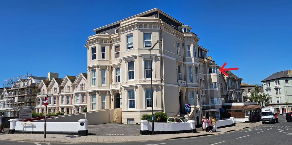 2 bedroom flat to rent