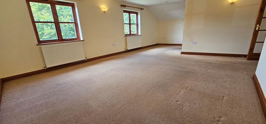 1 bedroom barn conversion to rent