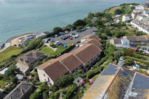 2 bedroom flat for sale, Flat 6, Bay Court, Wheelers Bay Road, Ventnor, Isle Of Wight