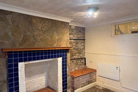 1 bedroom flat for sale, Flat 1, Dolphin House, 5 Castle Street, Ryde, Isle Of Wight