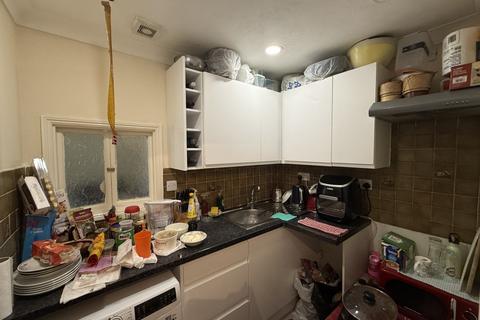 2 bedroom flat for sale, Flat 4, Eden Lodge, East Hill Road, Ryde, Isle Of Wight
