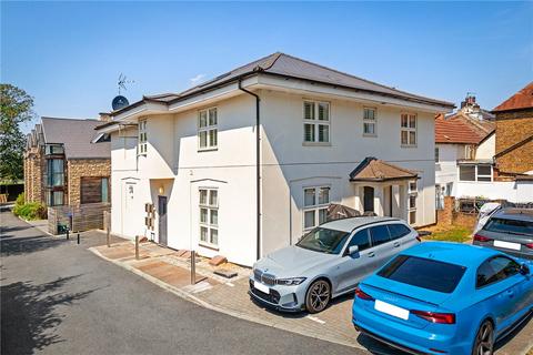 Ditton Grove, Esher, Surrey, KT10