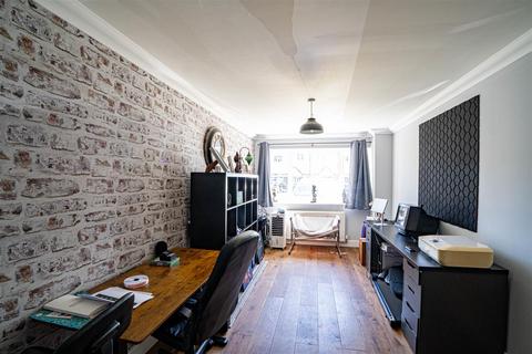 5 bedroom semi-detached house for sale, Welton Rise, St. Leonards-On-Sea