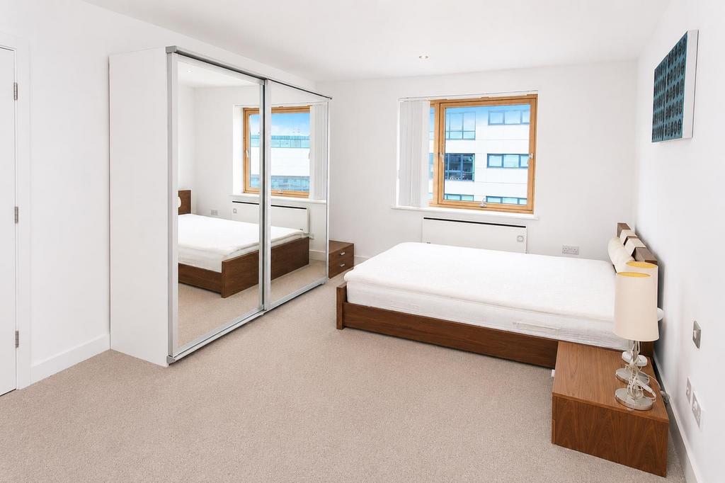 Apartment in Leeds, Warehouse Hill, Lovell Park - View 4