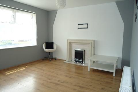 2 bedroom apartment to rent, Dewsbury Road, Leeds LS11