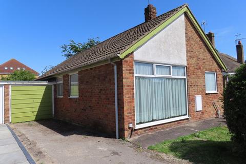 3 bedroom detached bungalow for sale, St. Stephens Crescent, Gilberdyke, HU15 2UA