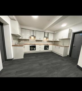 1 bedroom in a house share to rent, Dedworth Road, Windsor