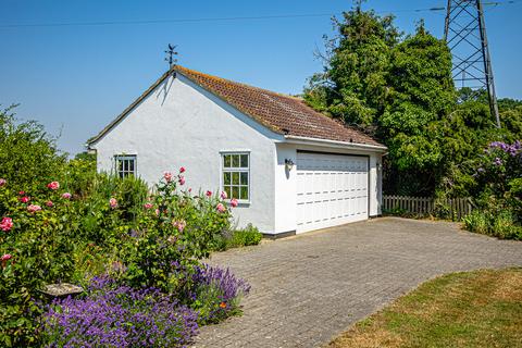 4 bedroom detached house for sale, Rochford SS4
