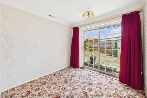 2 bedroom semi-detached bungalow for sale, Green Island, Bilton, HU11