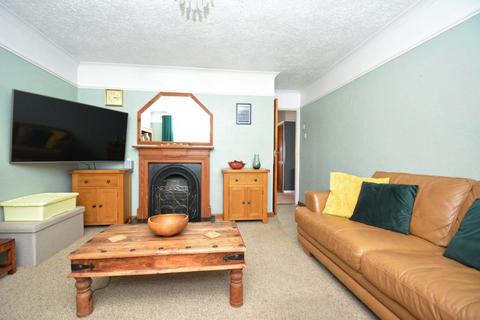 2 bedroom detached bungalow for sale, Admirals Walk, Minster