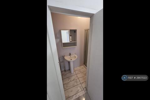 undefined, Bristow Road, Hounslow, TW3