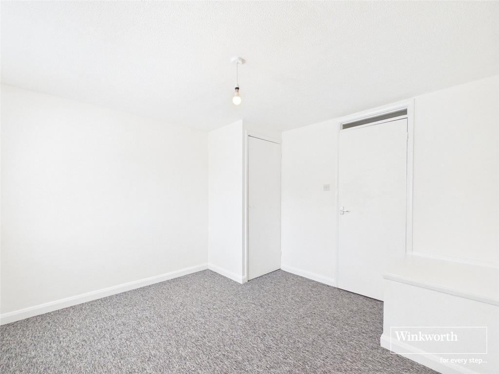 Thornton Mews, Reading, Berkshire, RG30 - Więcej