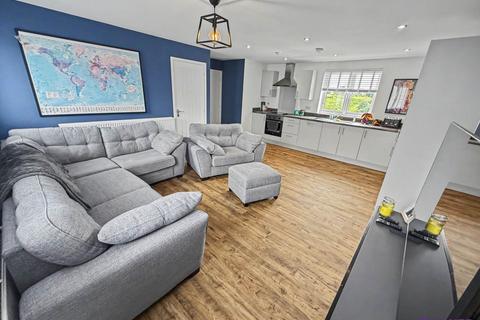 2 bedroom coach house for sale, Foxglove Gardens, Plymouth PL6