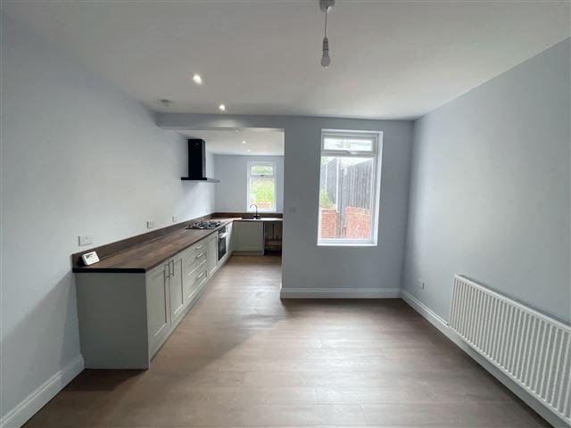 House in Sheffield, South Yorkshire - View 5