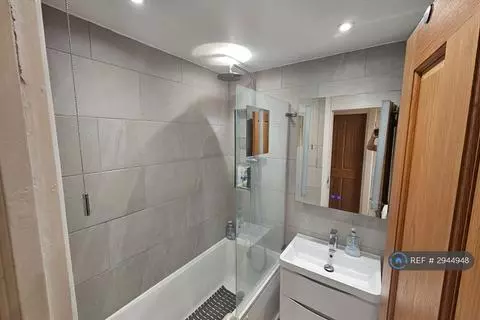 1 bedroom in a flat share to rent - Widok 5