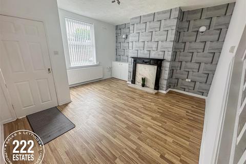 2 bedroom end of terrace house to rent, Ingram Street Platt Bridge