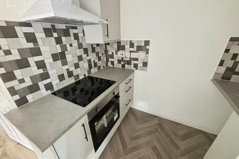 1 bedroom flat to rent, Little Hallam Hill, Ilkeston, Derbyshire, DE7