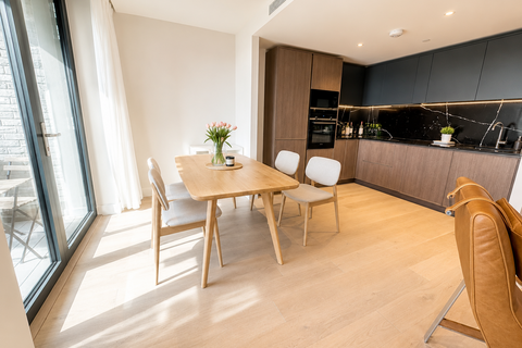 undefined, Shared 2-Bed Apartment at Postmark – All Bills Included, London WC1X