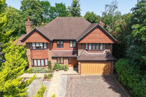 6 bedroom detached house for sale, Heatherbank Close, Cobham, Surrey, KT11