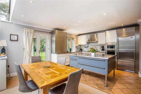 6 bedroom detached house for sale, Heatherbank Close, Cobham, Surrey, KT11