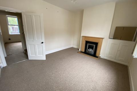 2 bedroom terraced house to rent, Hatton Gardens, Newark, Notts, NG24
