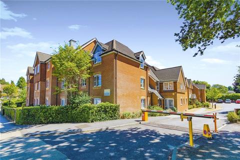 1 bedroom flat for sale, Hillcroft Court, Chaldon Road, Caterham, Surrey, CR3