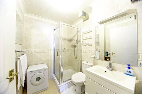 1 bedroom flat for sale, Hillcroft Court, Chaldon Road, Caterham, Surrey, CR3