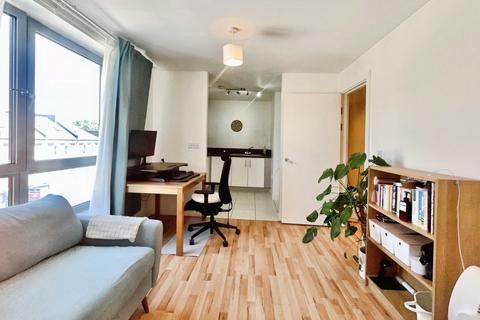 1 bedroom flat for sale, Blackheath Road, London, SE10