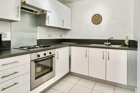 1 bedroom flat for sale, Blackheath Road, London, SE10